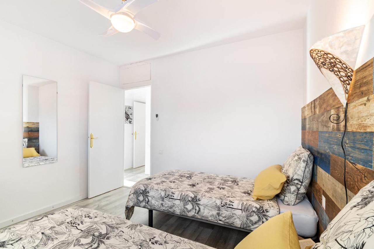 Liana Seaview & Beach - Apartment Montgat Ngoại thất bức ảnh