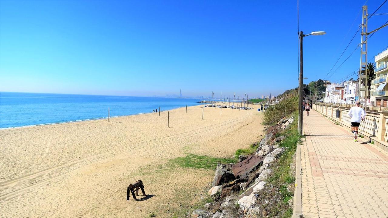 Liana Seaview & Beach - Apartment Montgat Ngoại thất bức ảnh